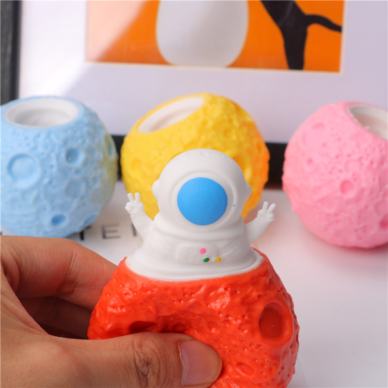 Squeeze Astronaut Planet TPR C - Photography Jokes ulasan dan harga